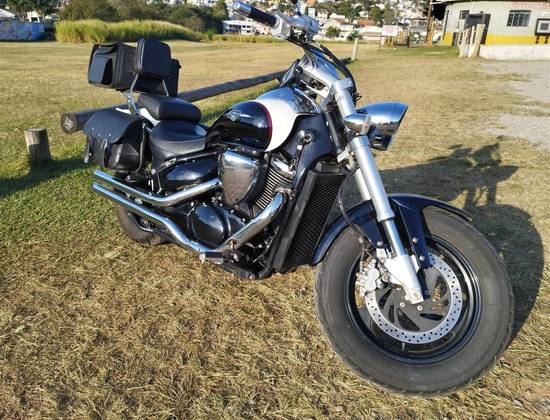 SUZUKI BOULEVARD M800 